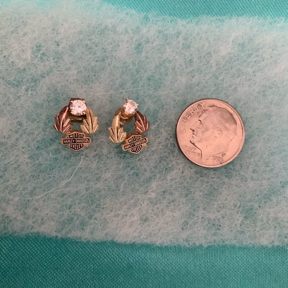 Harley Davidson 10k Gold Bar and Shield Cubic Zirconia Post Earrings - Picture 2 of 6